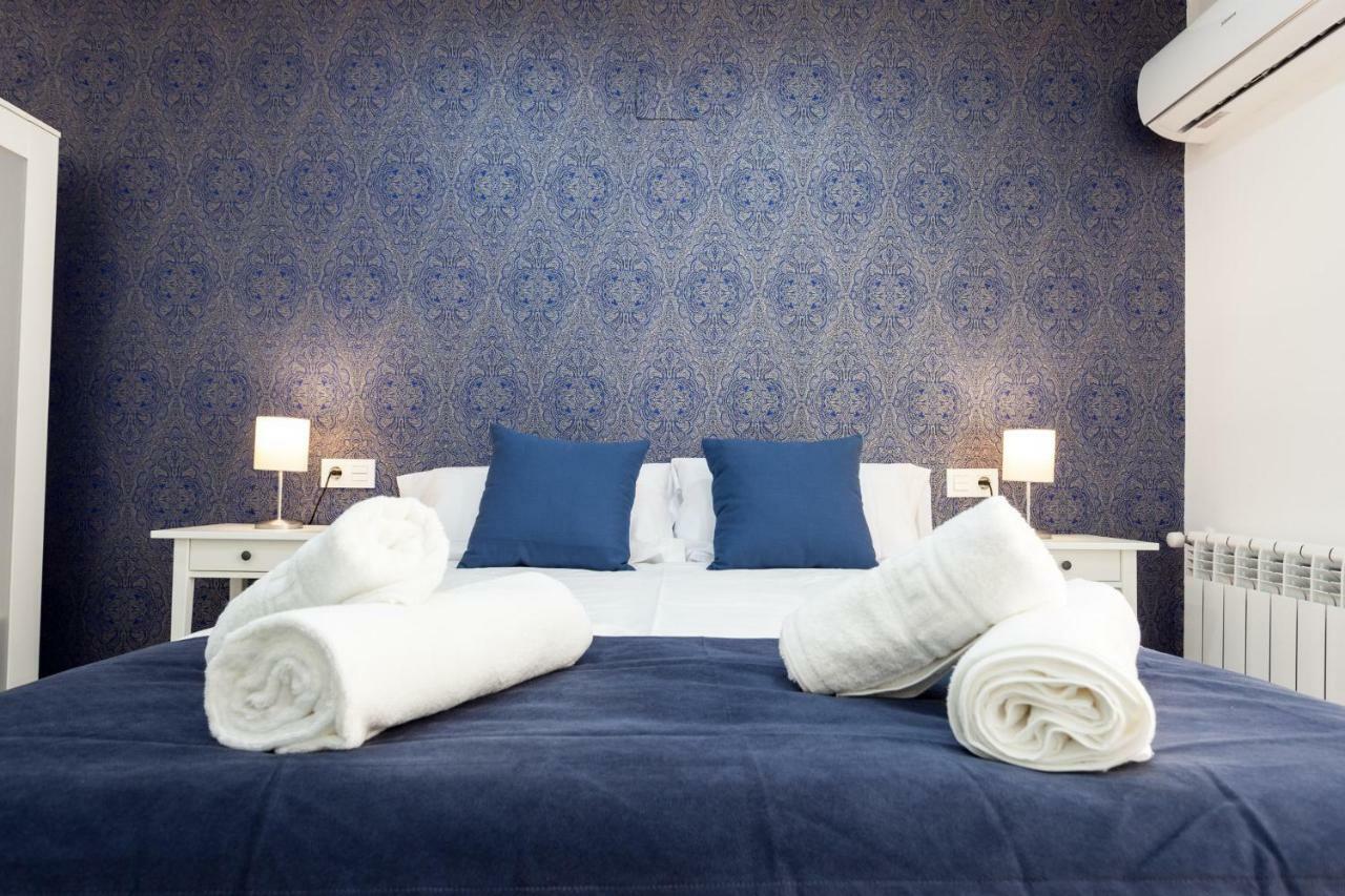 Apartamentos Reina Isabel Granada Bagian luar foto